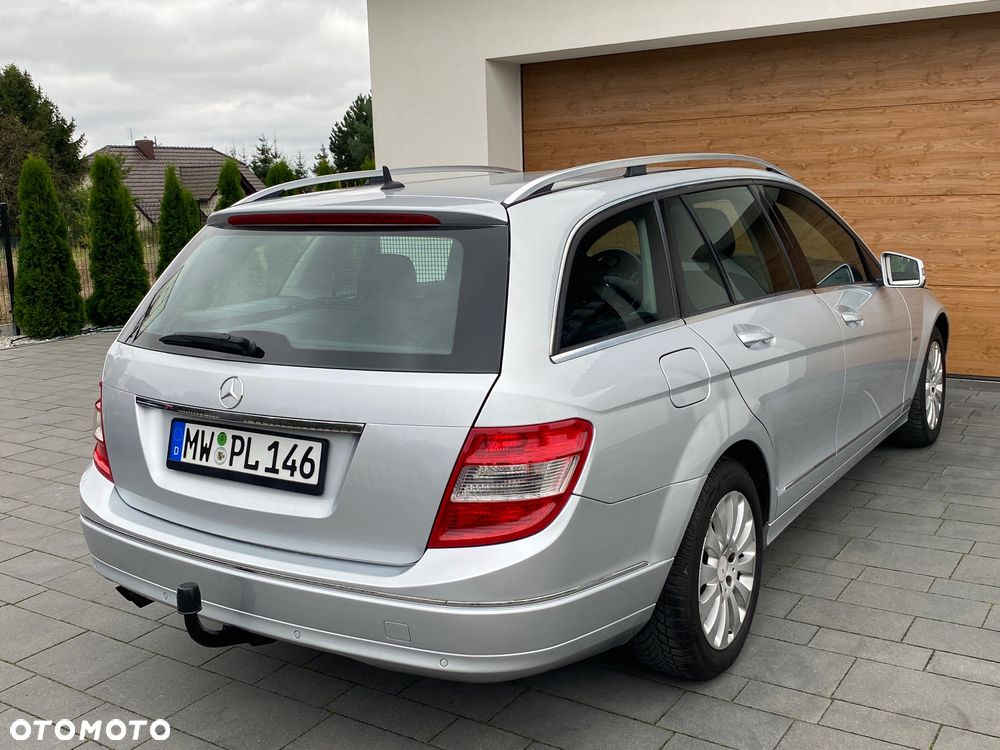 Mercedes-Benz Klasa C 180 T Kompressor Automatik BlueEFFICIENCY Avantgarde - 17
