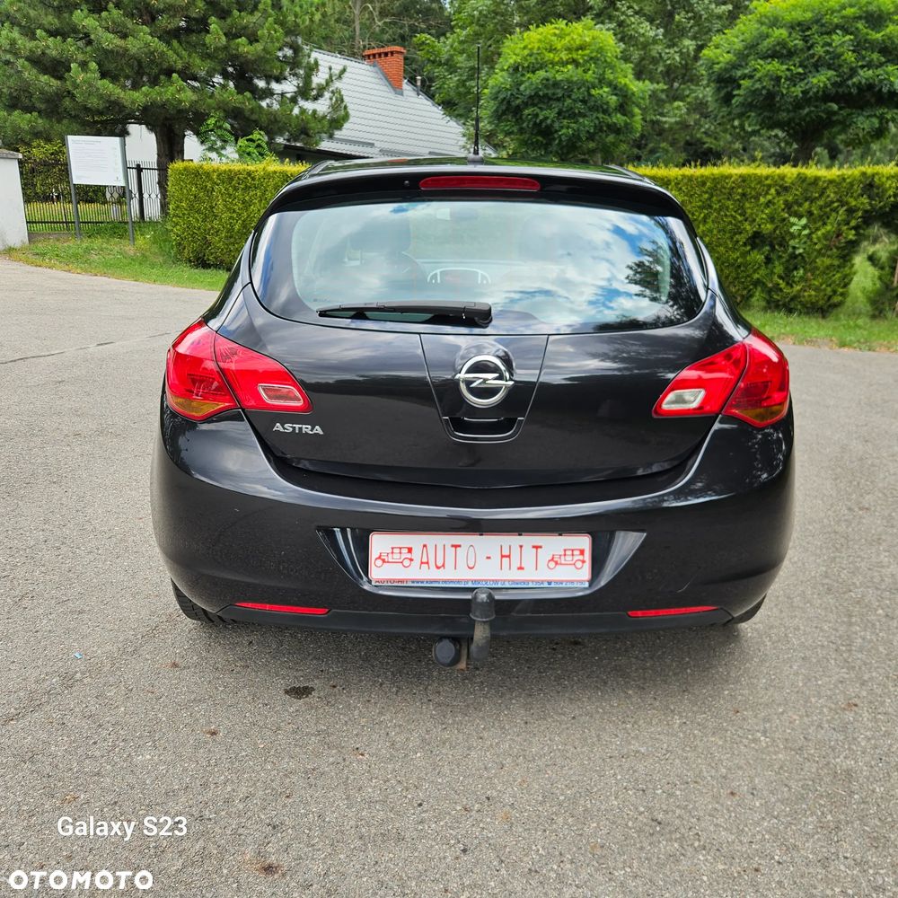 Opel Astra 1.6 Color Edition - 12