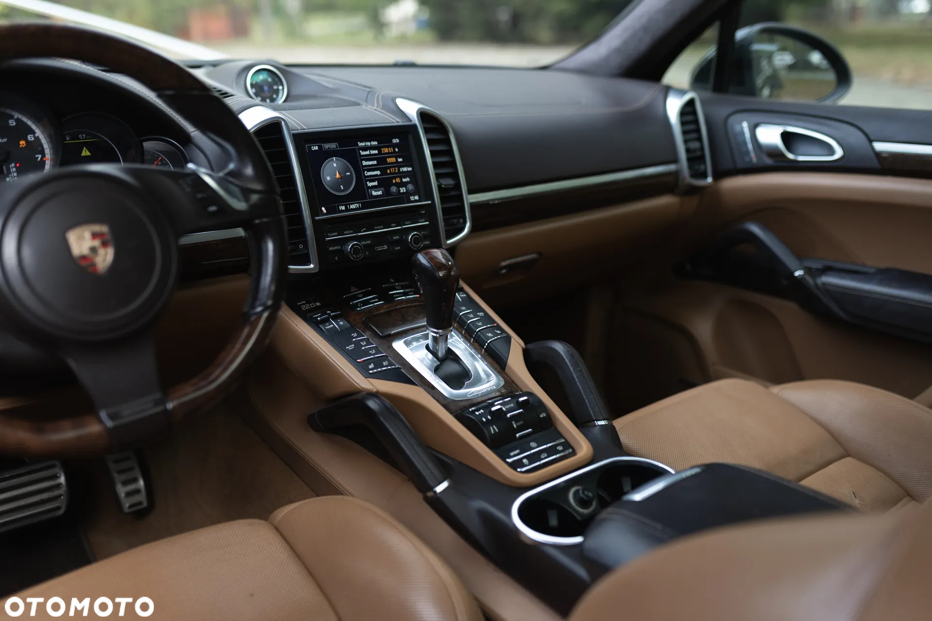 Porsche Cayenne Turbo - 14
