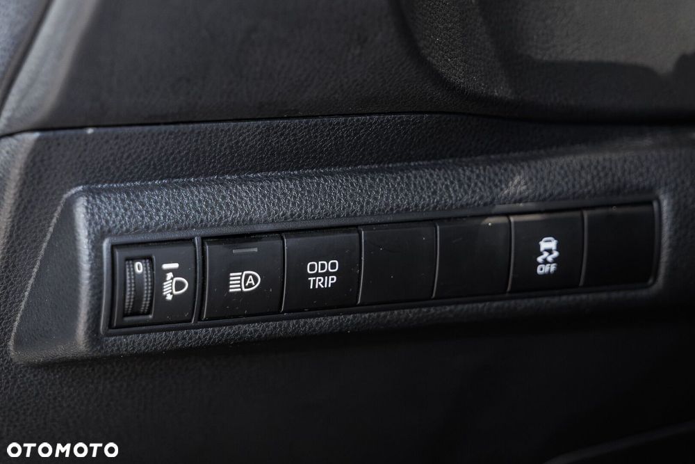 Toyota Corolla 1.8 Hybrid Comfort - 38