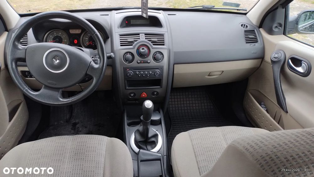Renault Megane 1.6 16V Confort Expression - 12