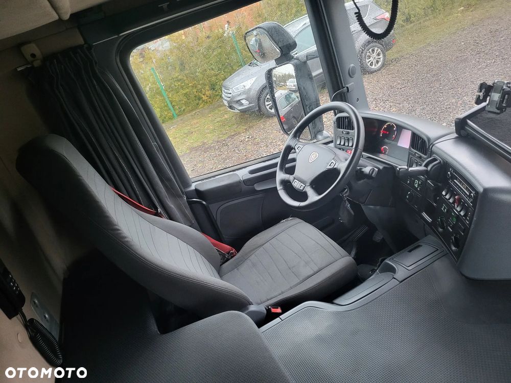 Scania p400 - 18