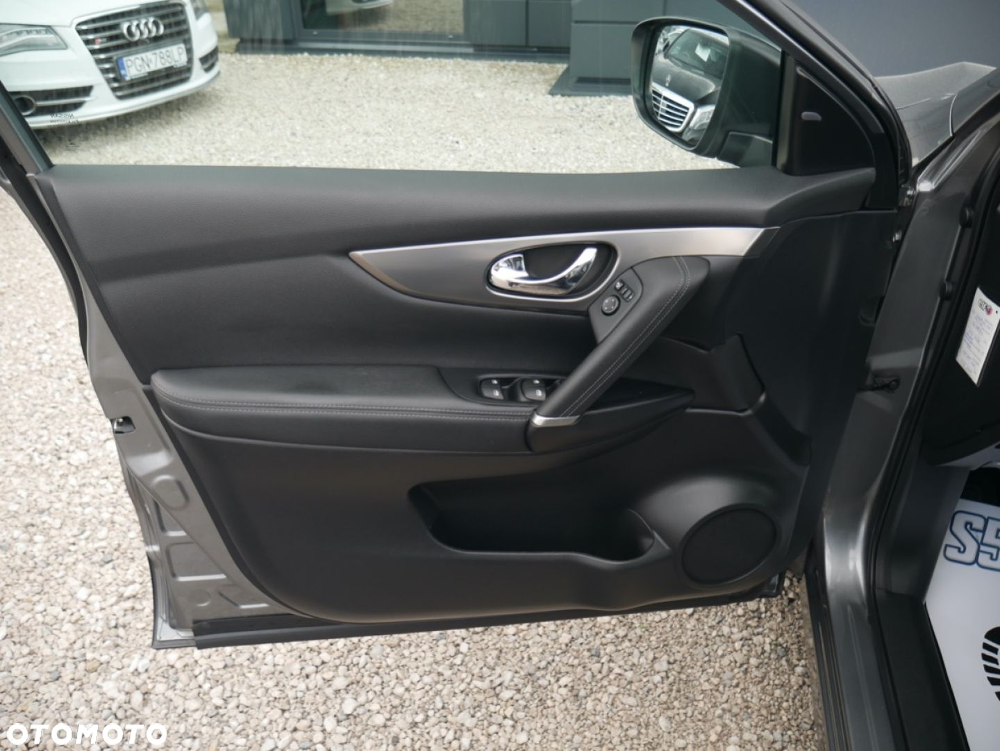 Nissan Qashqai - 10