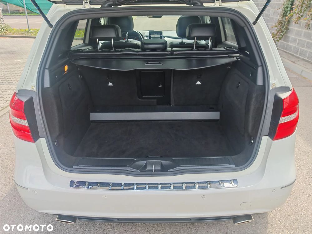 Mercedes-Benz Klasa B 180 CDI 7G-DCT - 18