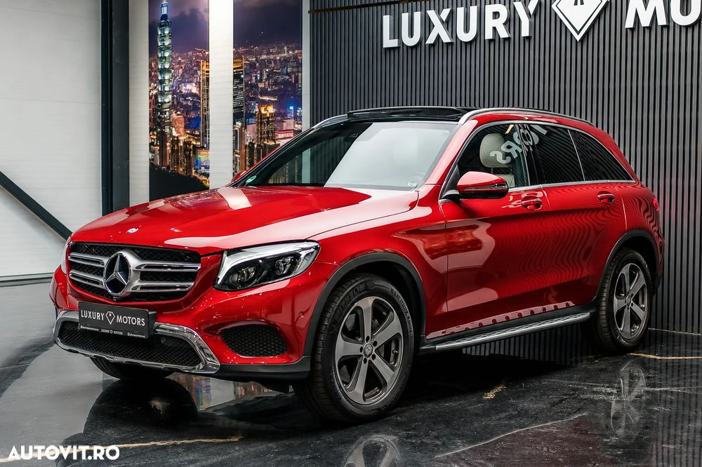 Mercedes-Benz GLC 250 4MATIC 9G-TRONIC AMG Line - 4