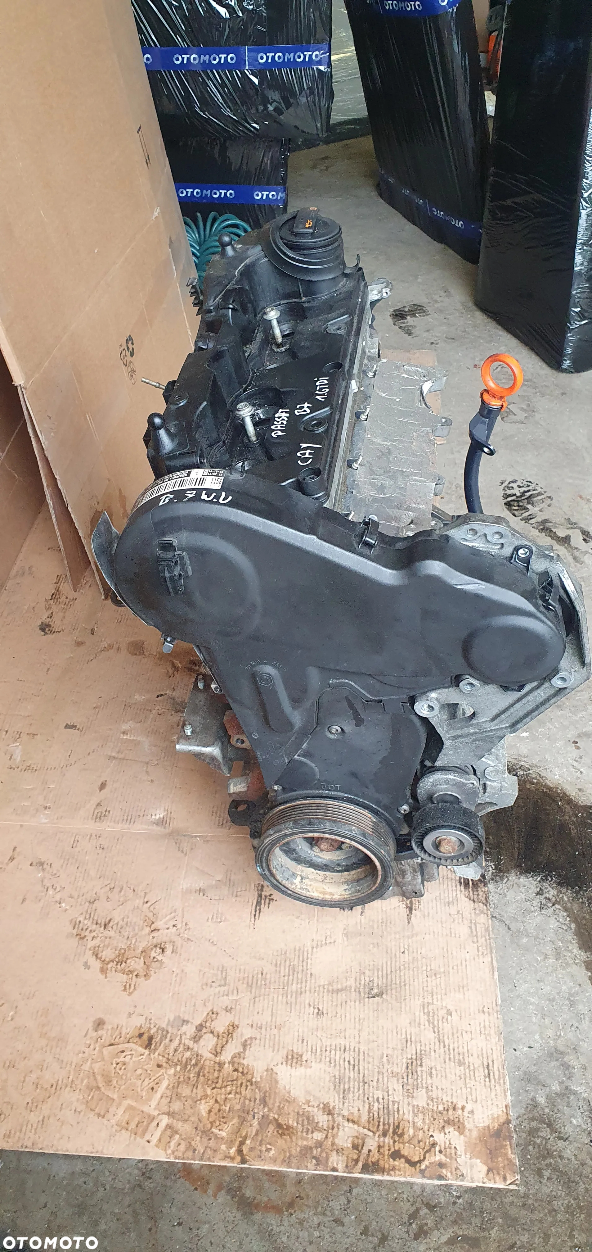 Silnik słupek blok silnika VW Passat B7 1.6 TDI CAY - 4