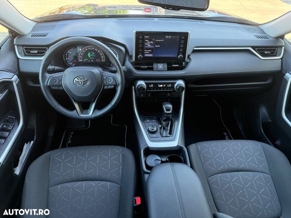 Toyota RAV4 - 19
