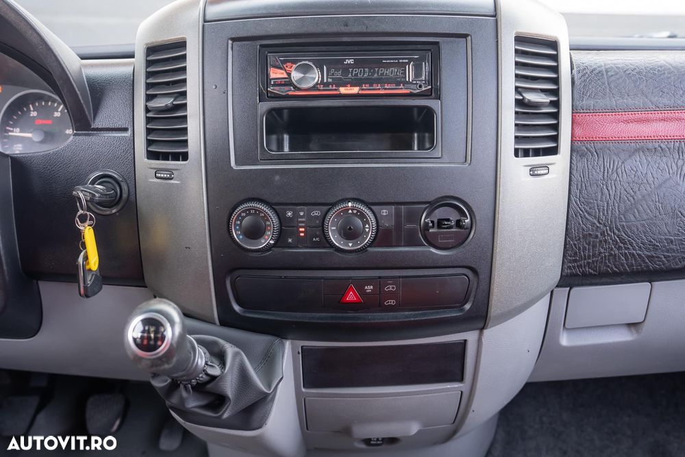 Mercedes-Benz Sprinter 316 CDI 906.233 Sasiu cabina dubla - 11
