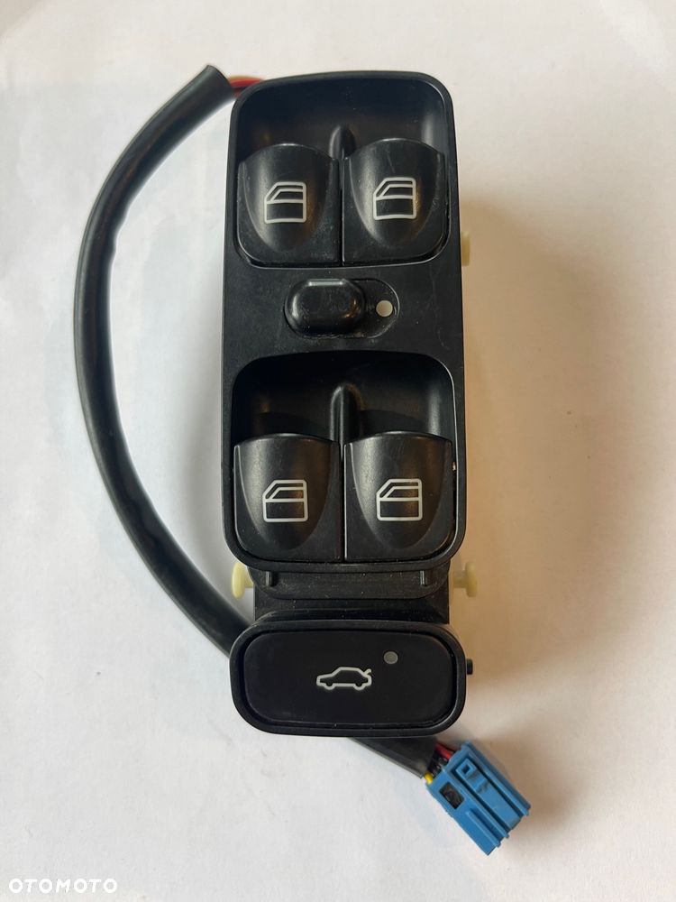 PANEL PRZELACZNIK STEROWANIA SZYB MERCEDES C W203 ORYGINAL DEMONTAZ 2038200110 - 1
