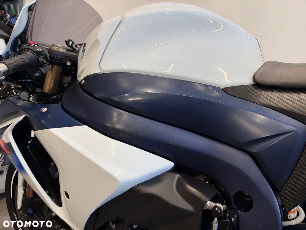 Suzuki GSX-R - 21