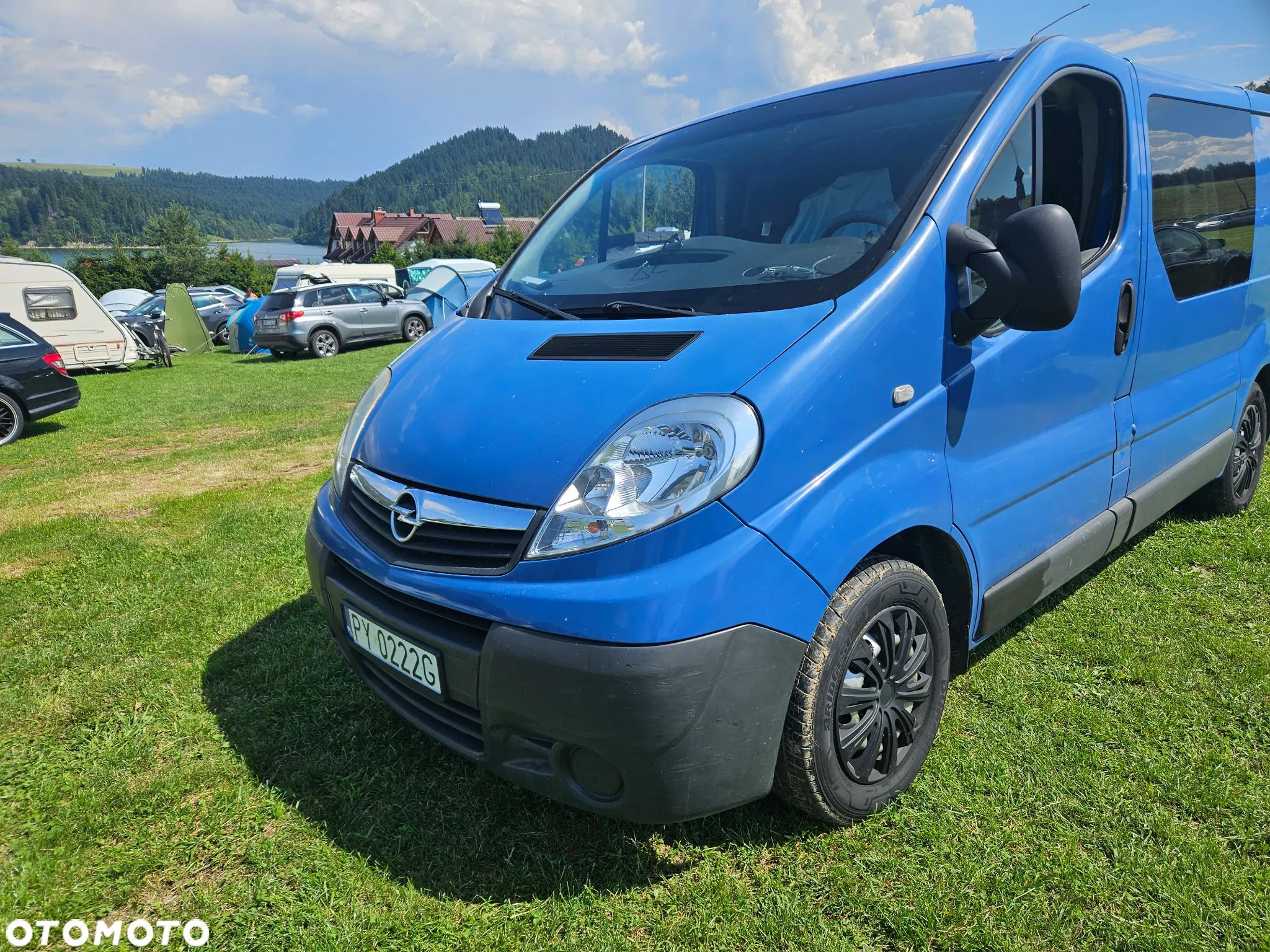 Opel Vivaro - 1