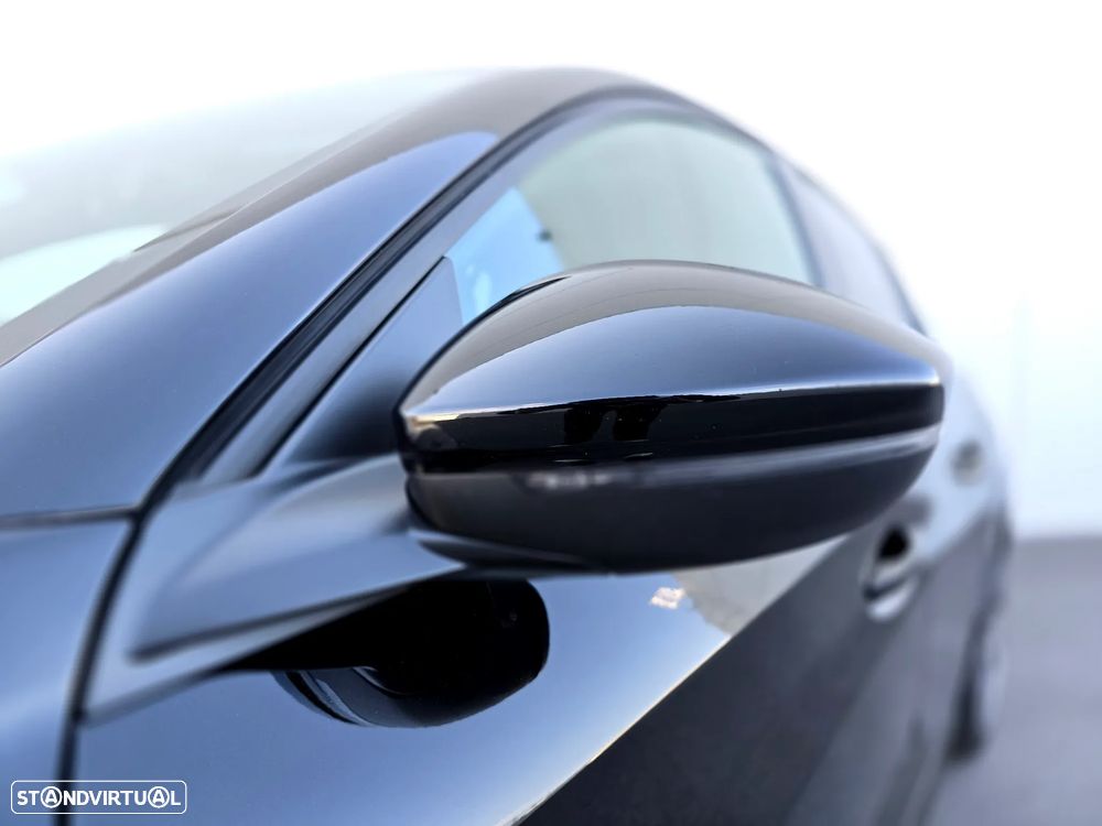 Peugeot e-208 GT - 5