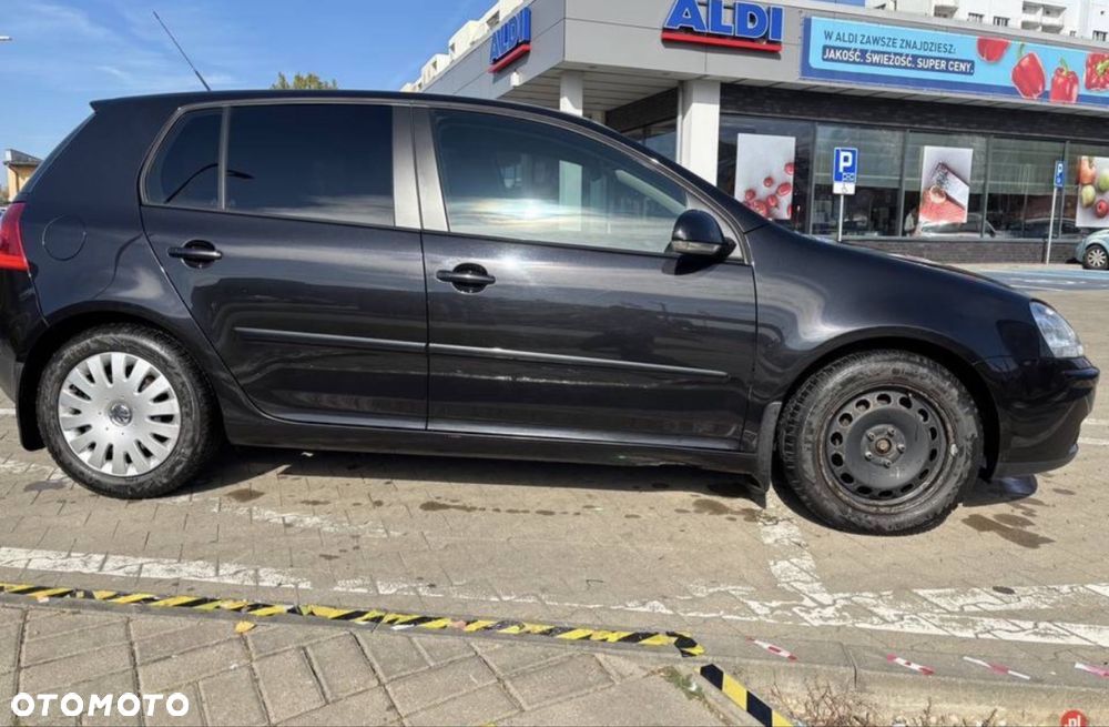 Volkswagen Golf - 3
