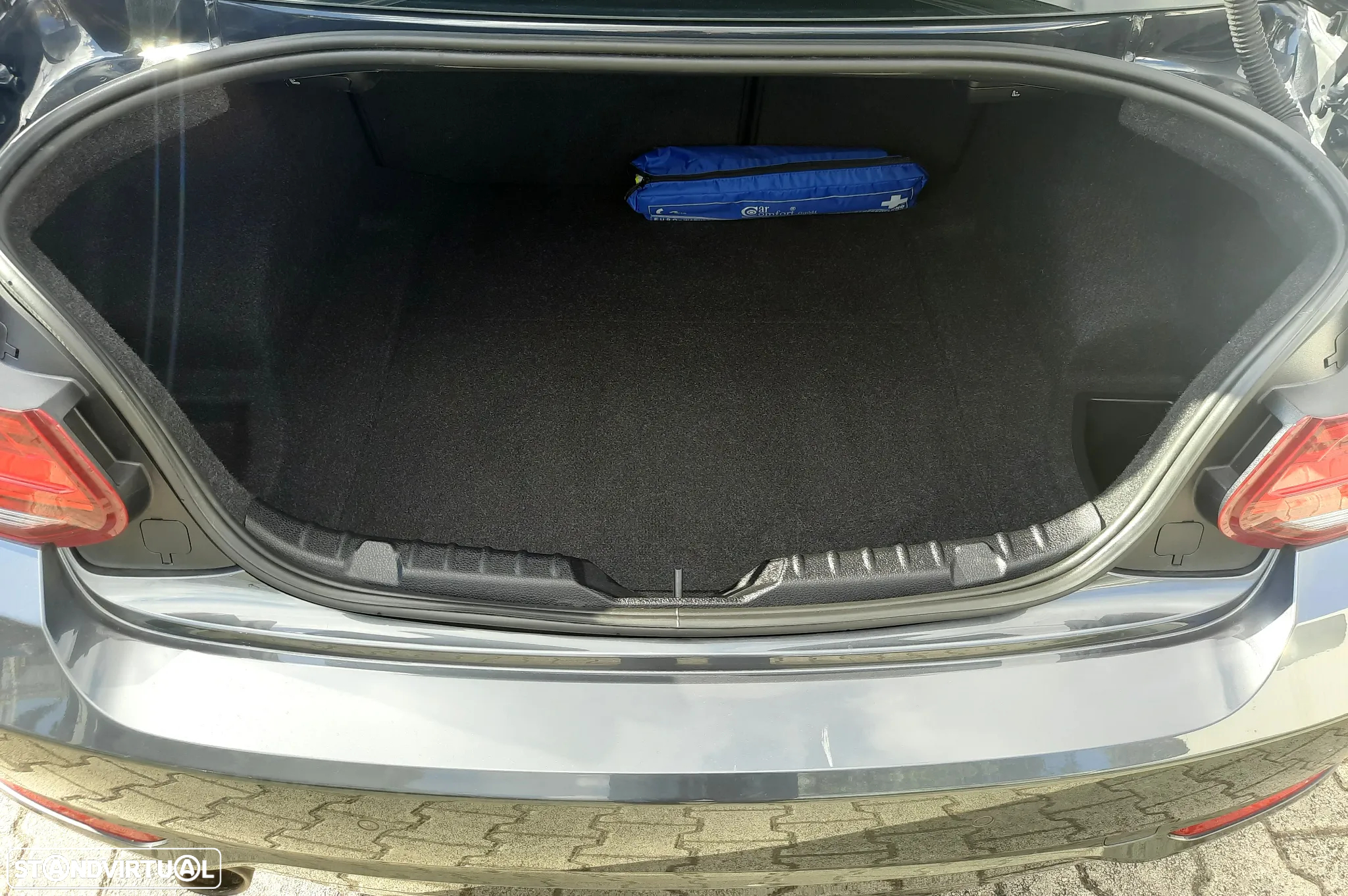 BMW 218 d Coupe Aut. Advantage - 8