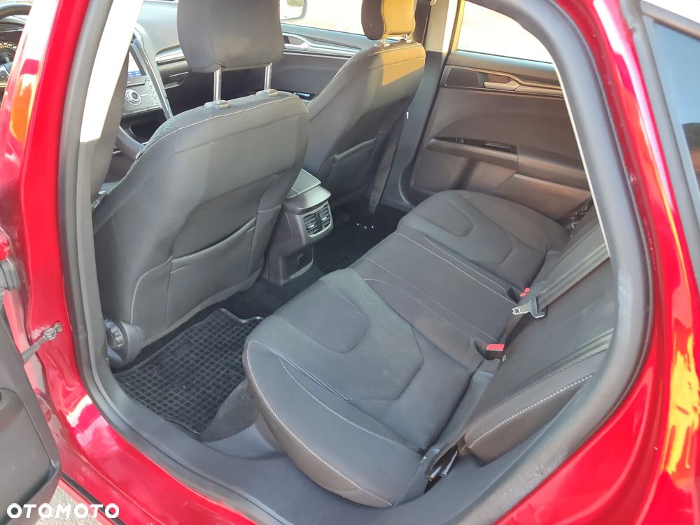 Ford Mondeo 2.0 EcoBlue Titanium - 19