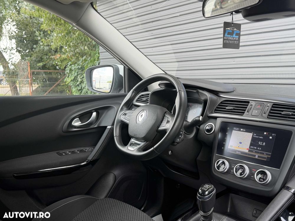 Renault Kadjar BLUE dCi 115 BUSINESS EDITION - 8