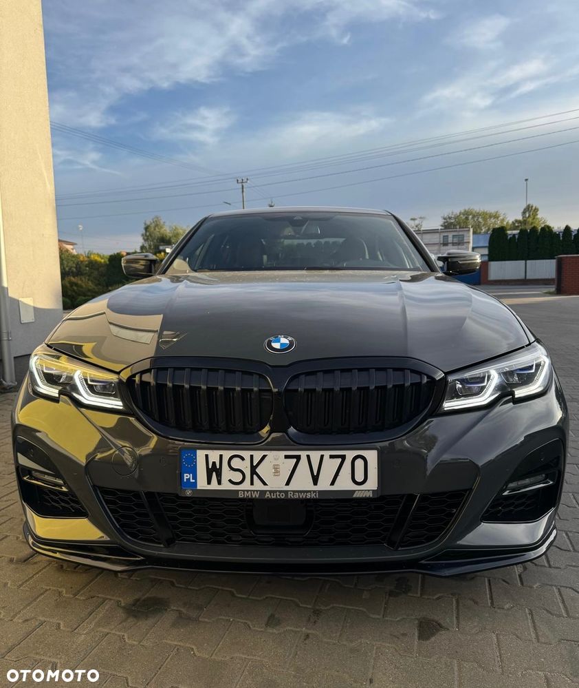 BMW Seria 3 330d xDrive M Sport sport - 2