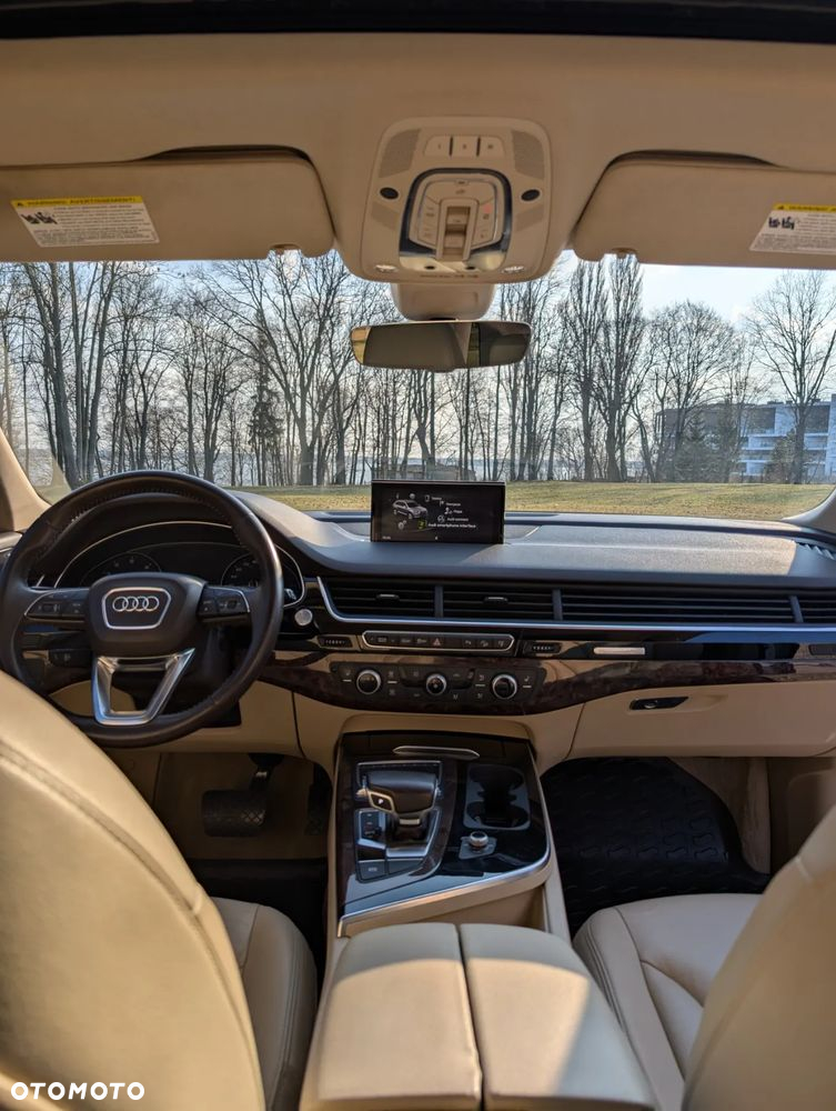 Audi Q7 3.0 TFSI Quattro Tiptronic - 17