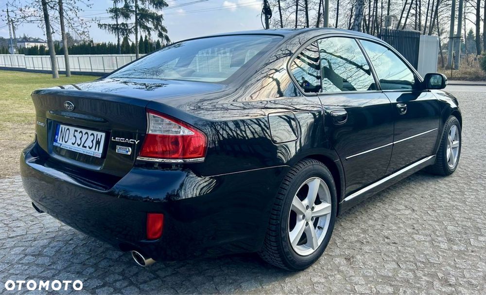 Subaru Legacy - 3