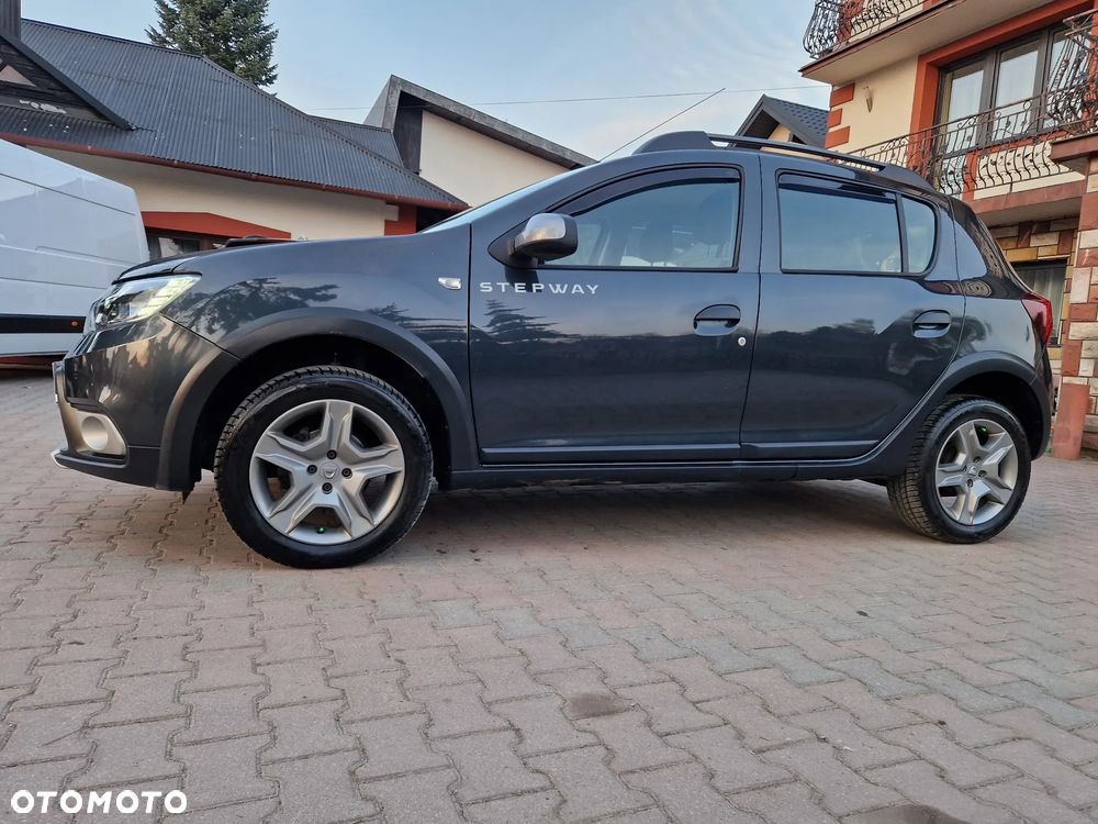 Dacia Sandero Stepway 0.9 TCe Laureate S&S - 3