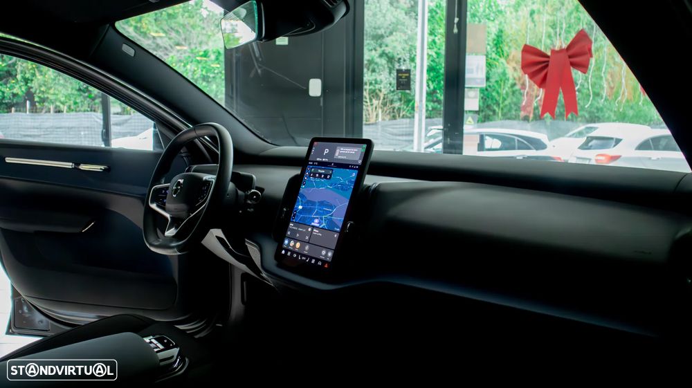 Volvo EX30 69 kWh Single Motor Extended Range Core - 11