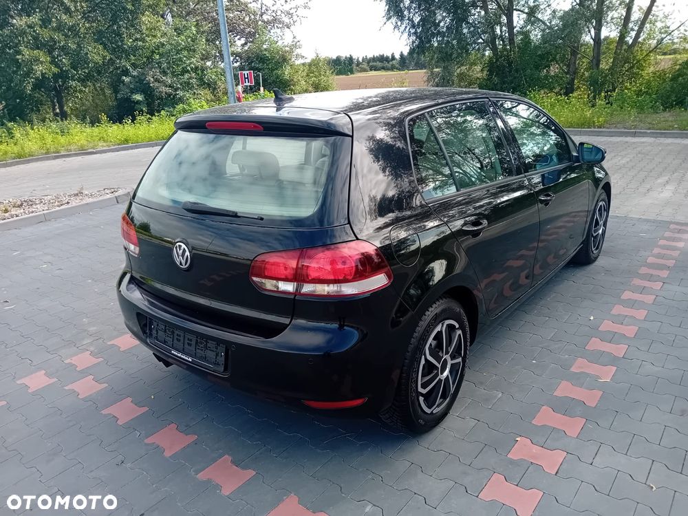Volkswagen Golf 2.0 TDI DPF Sportline - 4