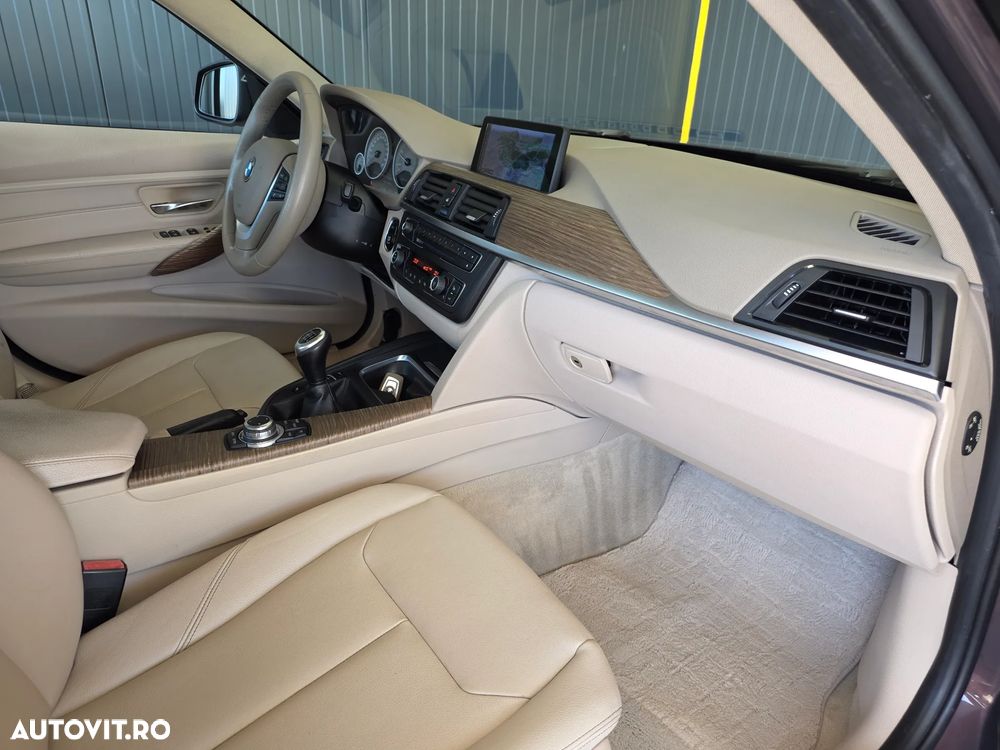 BMW Seria 3 320d Blue Performance Modern Line - 12