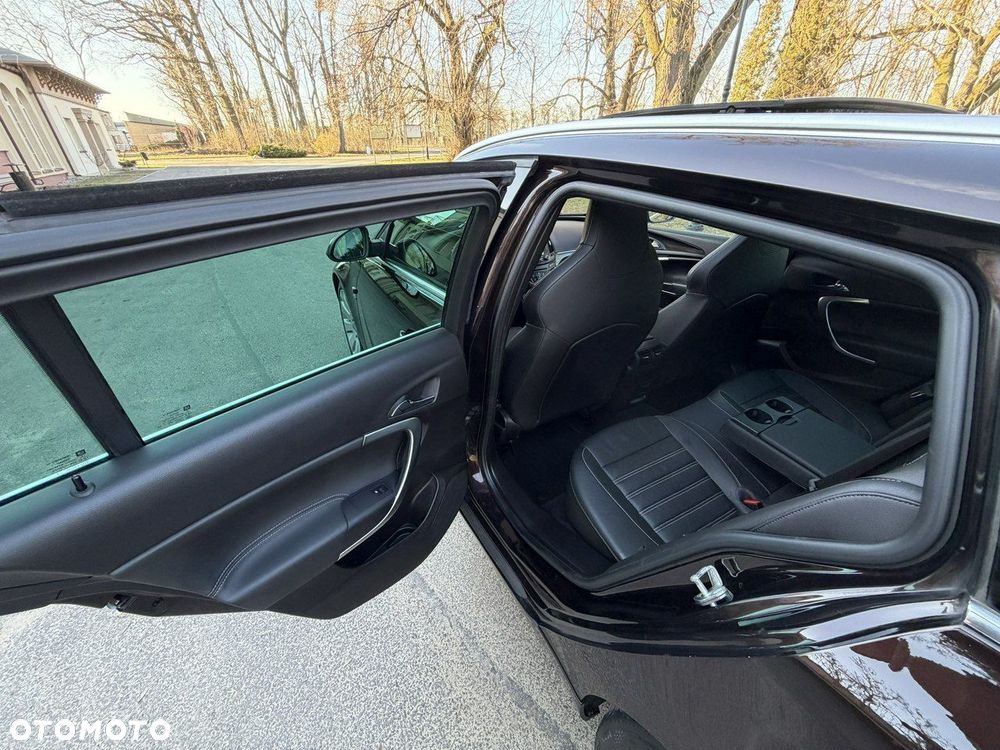 Opel Insignia - 22
