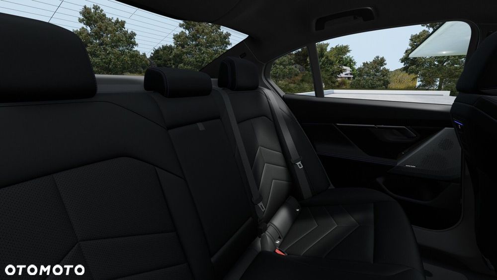 BMW Seria 5 - 12