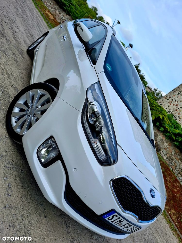 Kia Carens 1.6 GDI Fifa World Cup Edition - 2