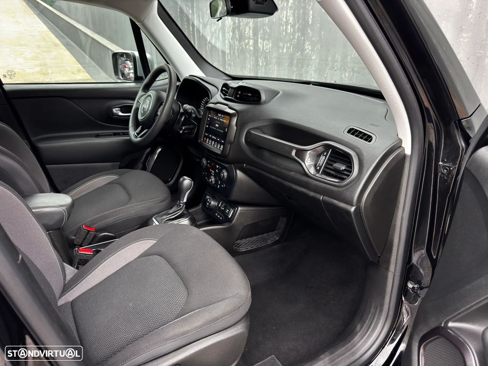 Jeep Renegade 1.3 T-GDI 4xe Auto Limited - 36