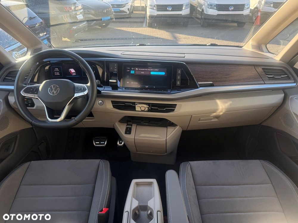 Volkswagen Multivan - 9