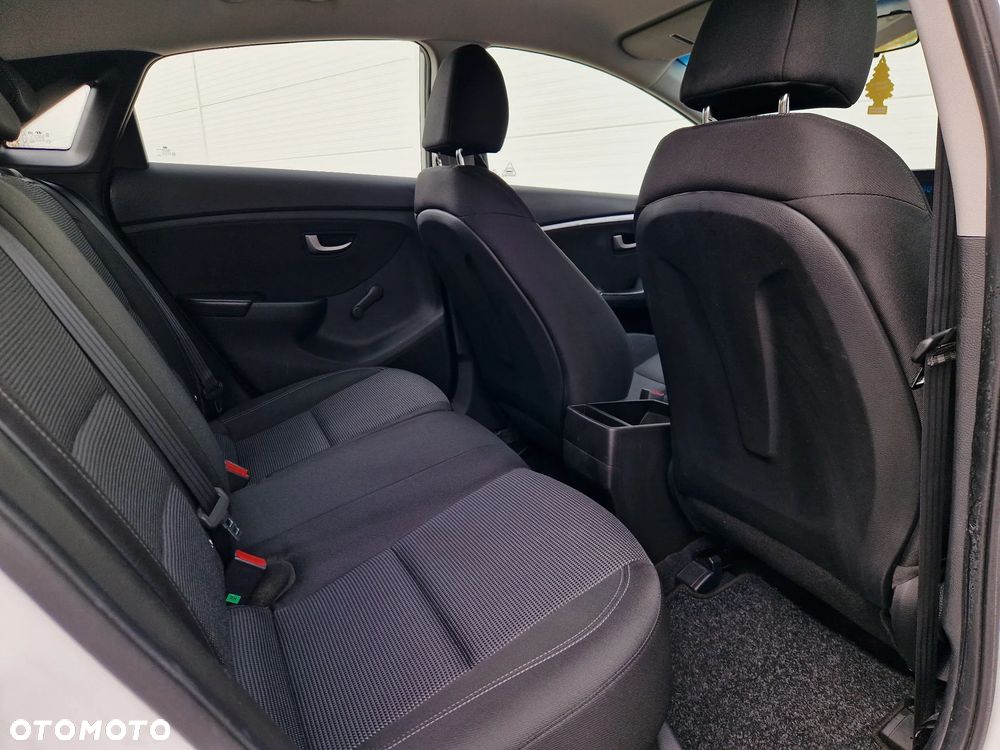 Hyundai i30 1.4 Style - 6