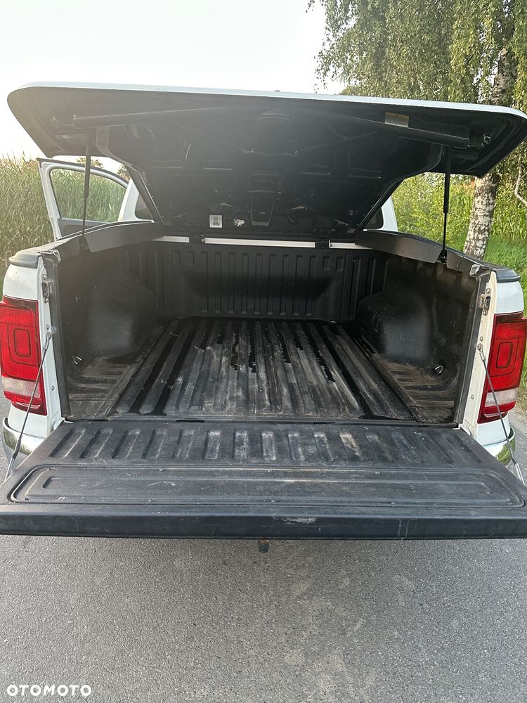 Volkswagen Amarok - 23