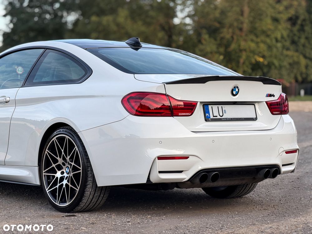 BMW M4 - 8
