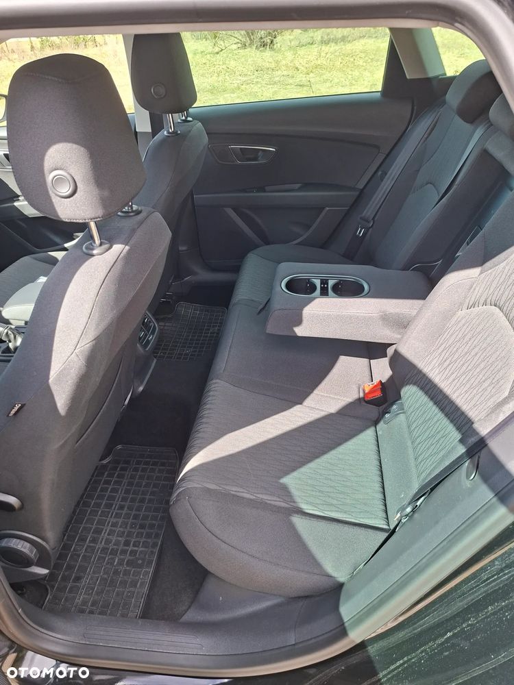 Seat Leon ver-2-0-tdi-style-s-s-dsg-eu6 - 11