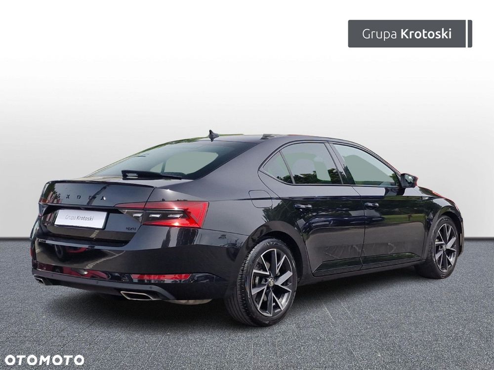 Skoda Superb 2.0 TSI 4x4 Sportline DSG - 5