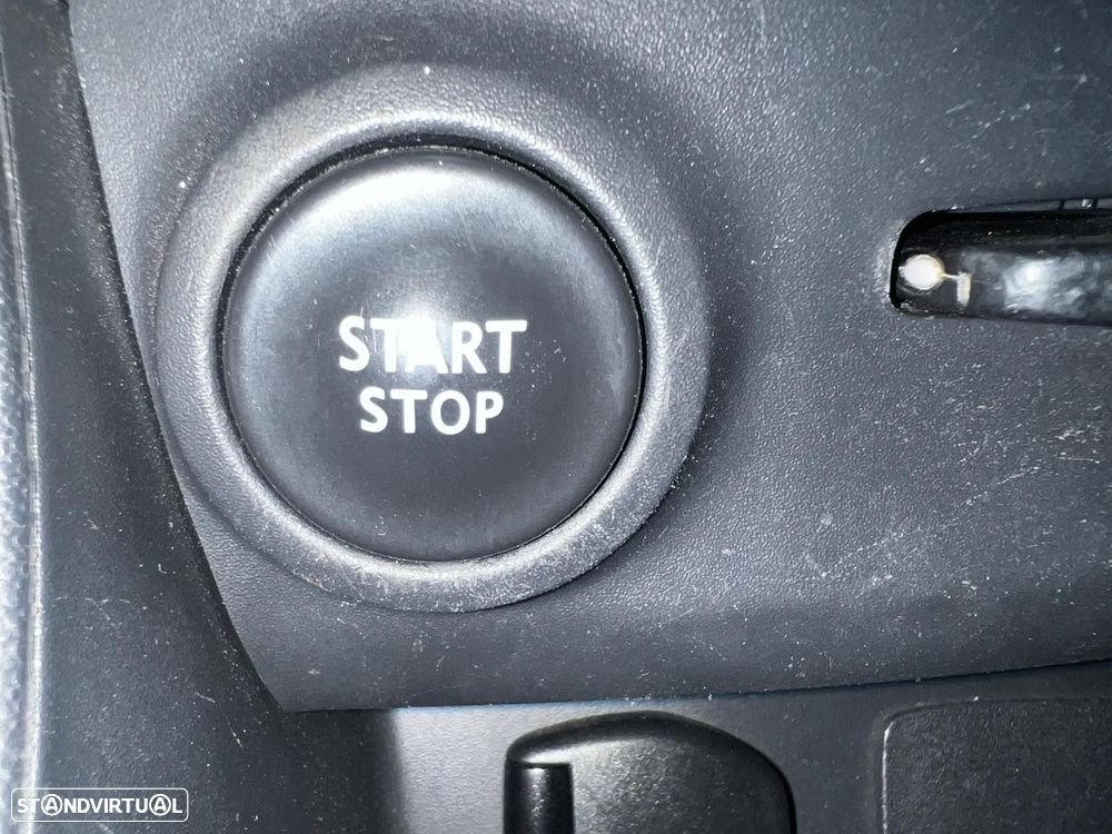 Renault Clio 1.5 dCi Confort - 29