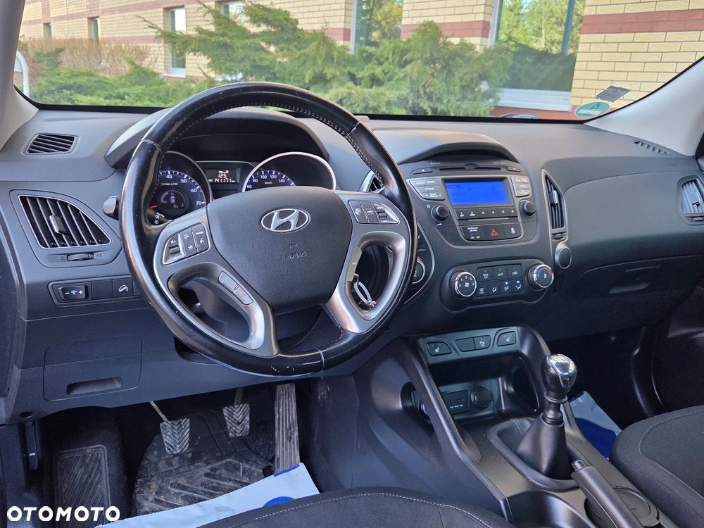 Hyundai ix35 1.6 2WD blue Style - 25