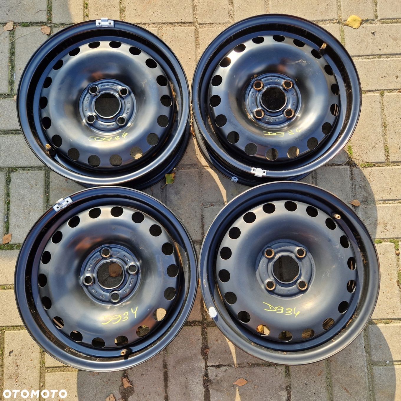 VW UP SKODA CITYGO SEAT MII 14 ET35 4x100 - 1