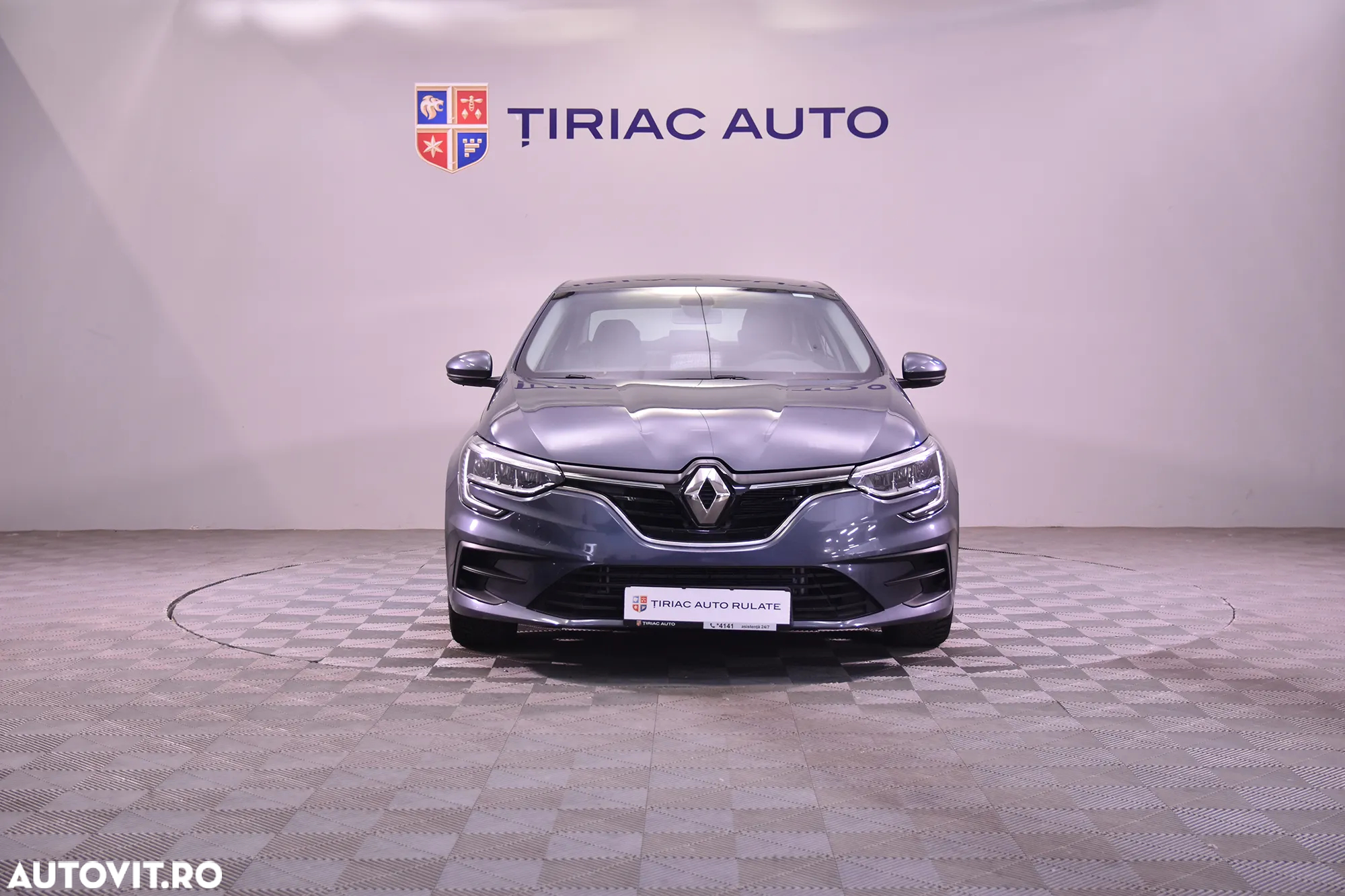 Renault Megane - 8