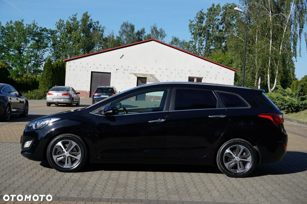 Hyundai i30 blue 1.6 GDI YES Gold - 13