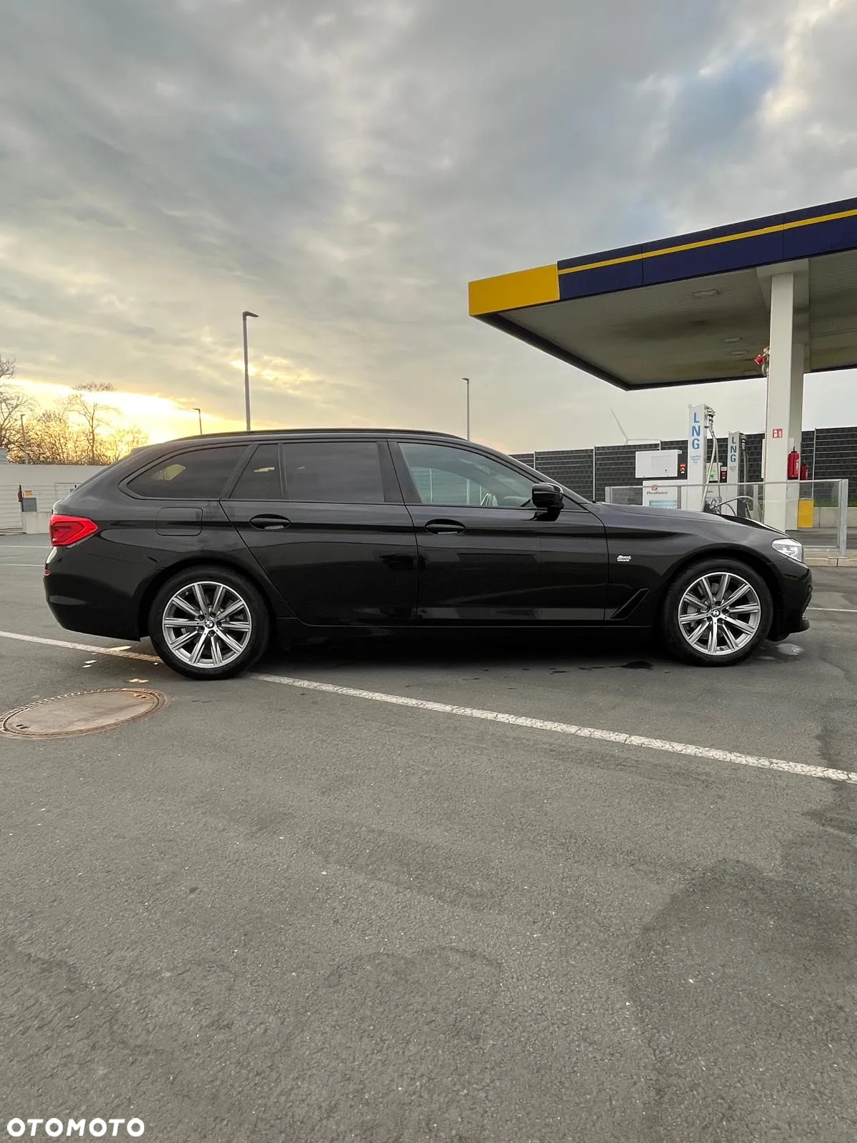 BMW Seria 5 530i GPF Sport Line sport - 3