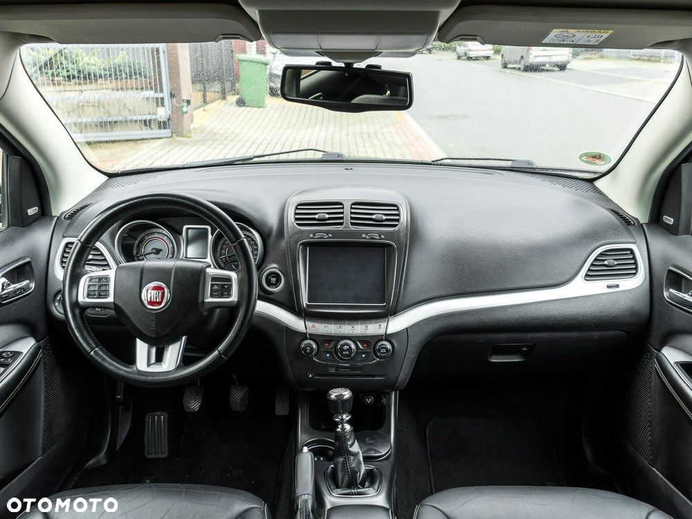 Fiat Freemont 2.0 Multijet Lounge - 19