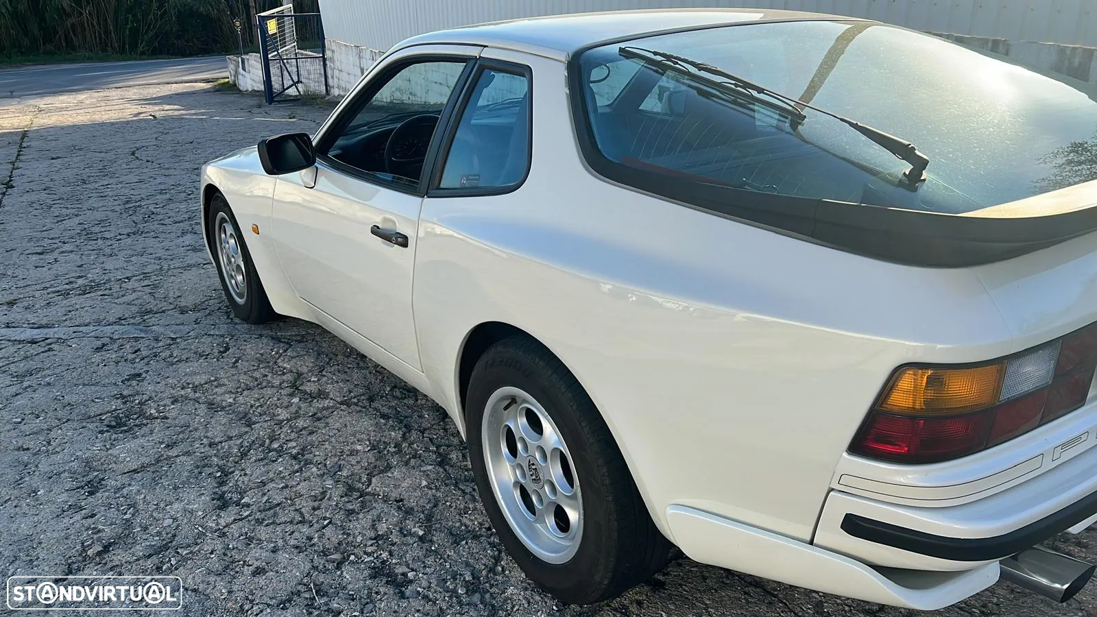 Porsche 944 S - 3