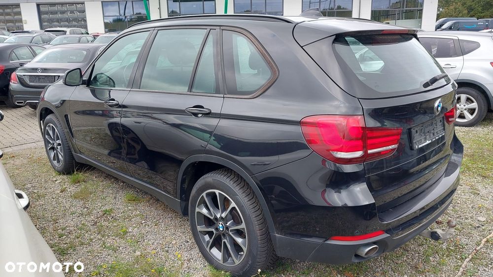 BMW X5 xDrive25d Sport-Aut - 2