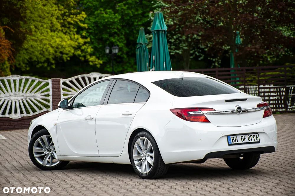 Opel Insignia 1.4 T Cosmo S&S - 15