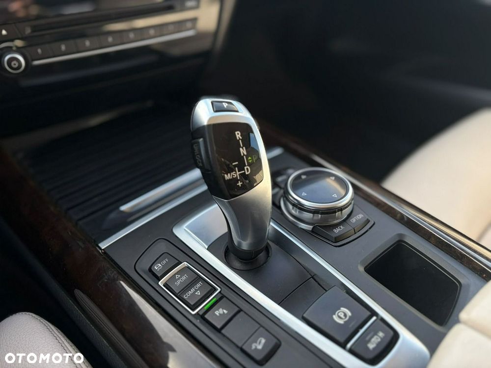 BMW X5 - 16