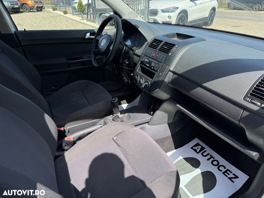 Volkswagen Polo 1.4 - 11
