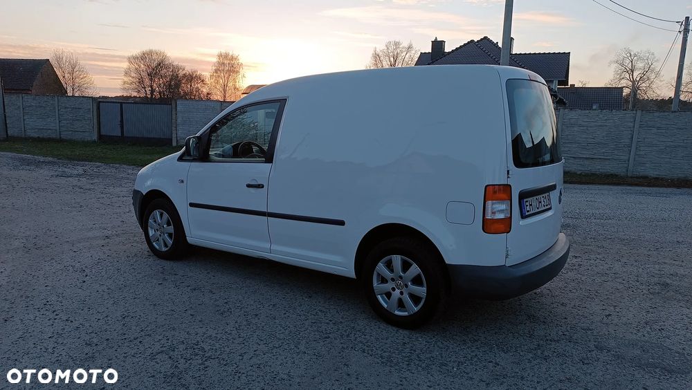 Volkswagen Caddy - 11